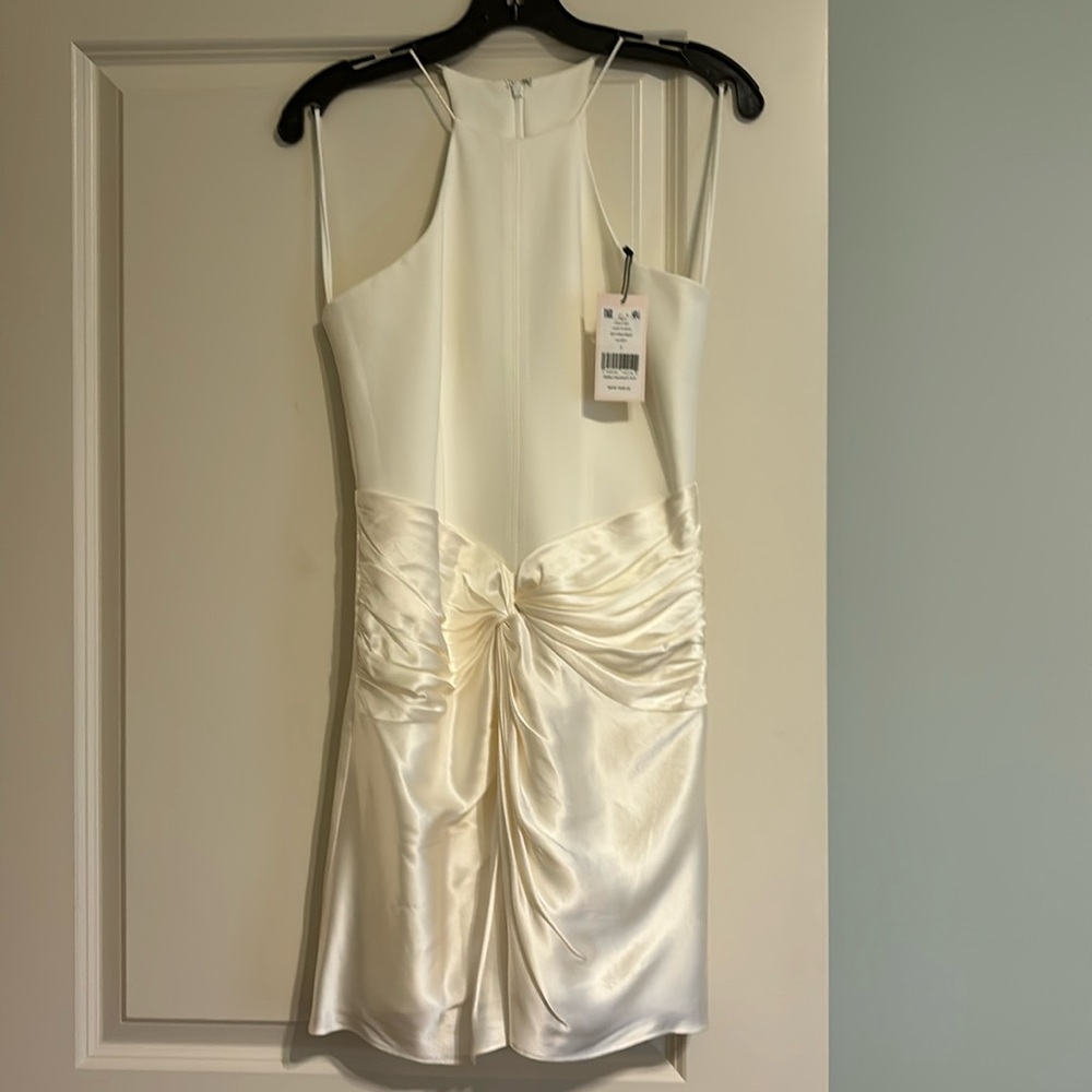 NWT Cinq a Sept Lauretta Ivory mini dress. Never worn, no imperfections.